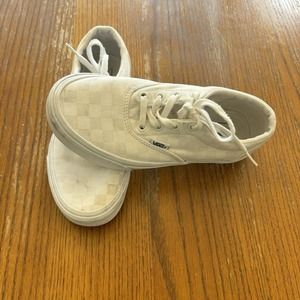 Vans White Checkered Lace Up White Checkered Pattern Shoes 6.5 women's